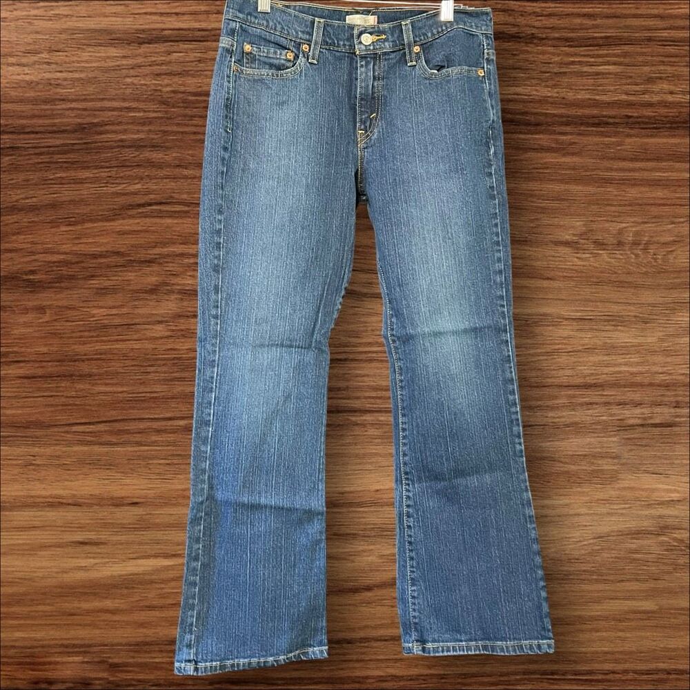 ☑️ Levi’s 515 Boot Cut Medium Wash Jeans Women’s 10S